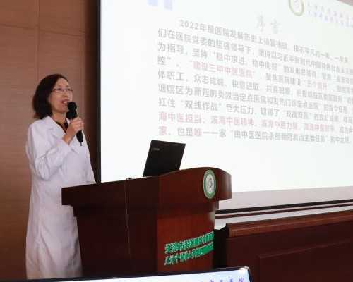 吃了叶酸月经量变大正常吗（月经推迟吃什么药）